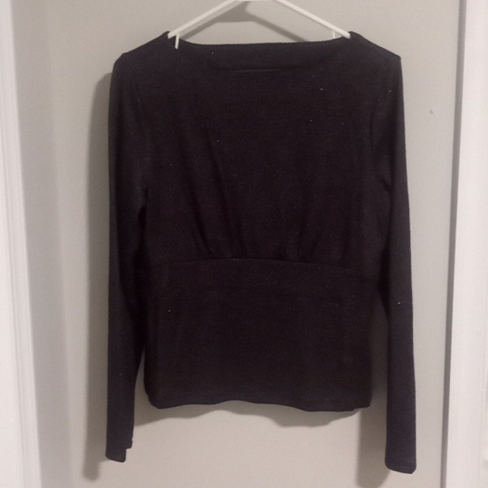 🆕️ NWT sparkly BR top